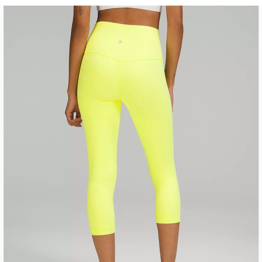 Lululemon Align High rise 21” crop NWT
